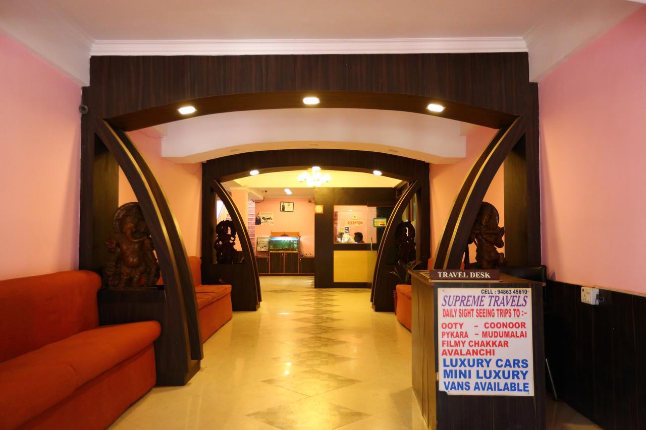 Hotel Charring Cross Udagamandalam Exterior foto